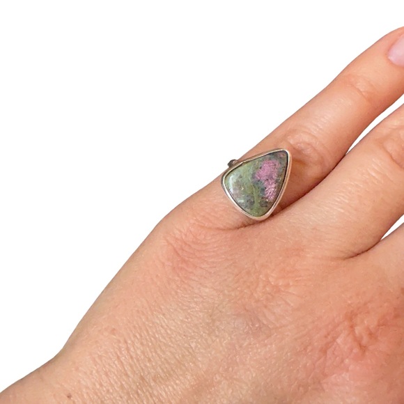 Ruby Zoisite ring in sterling silver 925 size 6 - Picture 2 of 4